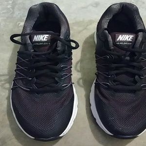 Women's Nike sneakers